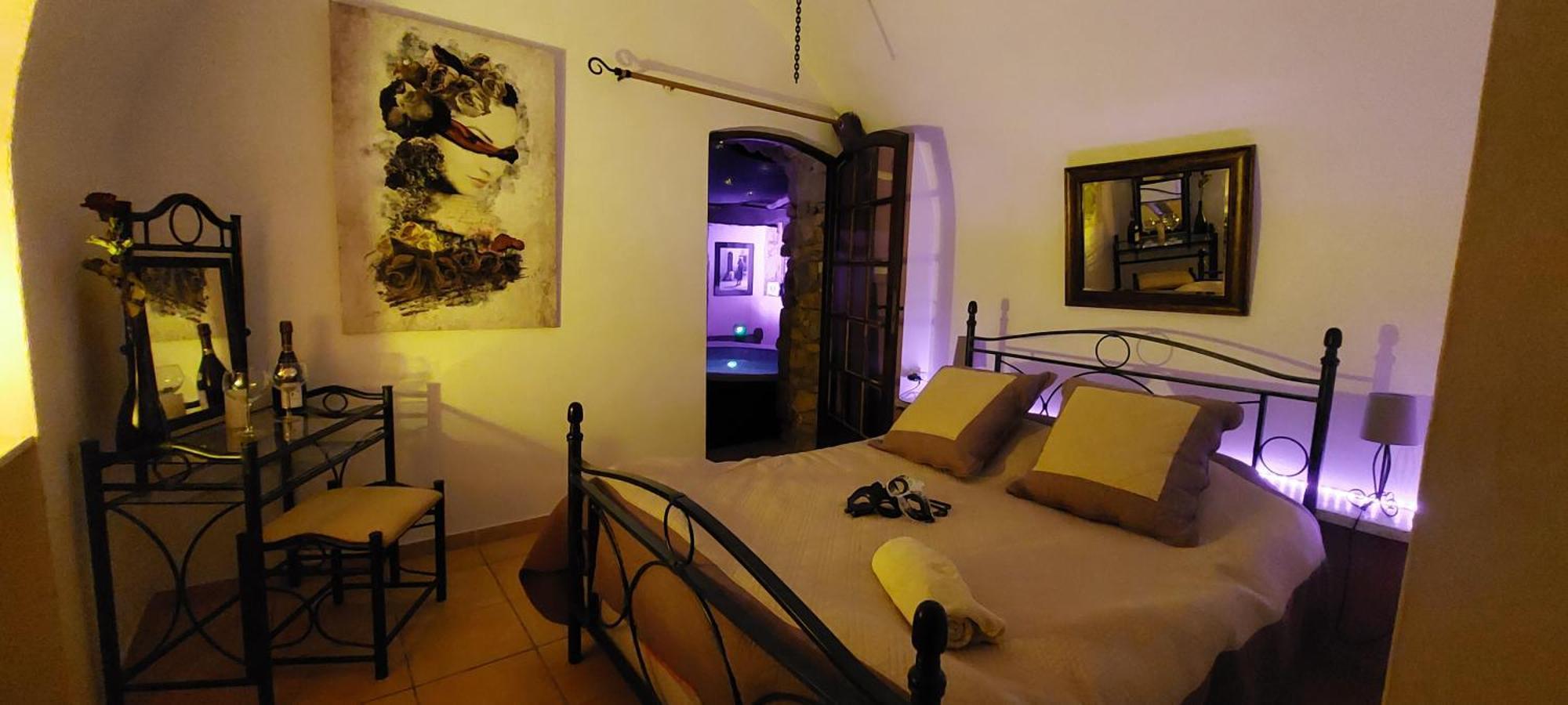 Chambre Love Romantique Avec Spa Privee Καλβί Εξωτερικό φωτογραφία