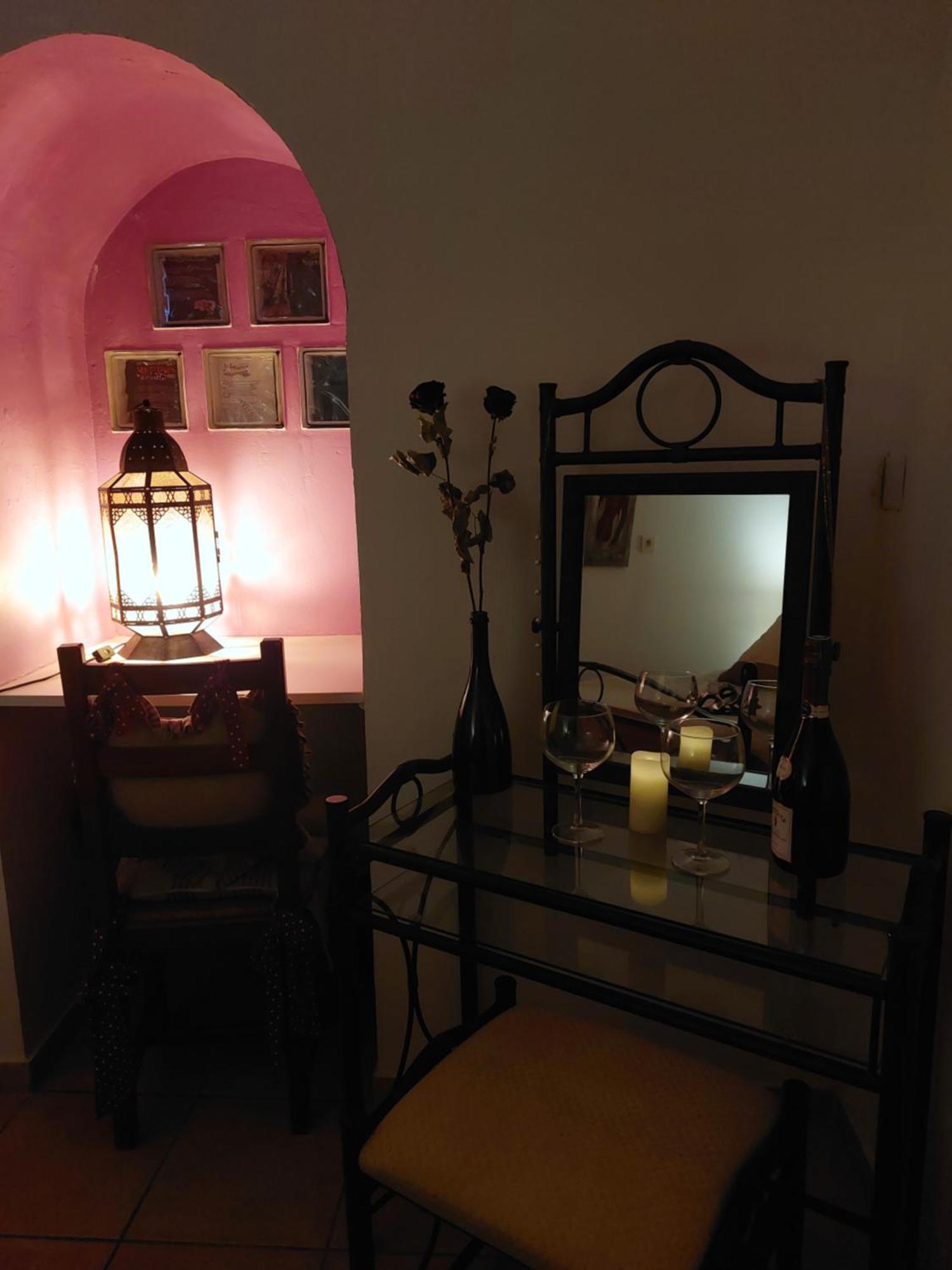 Chambre Love Romantique Avec Spa Privee Καλβί Εξωτερικό φωτογραφία